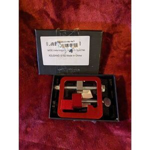 Universal hand gun sight adjustment tool